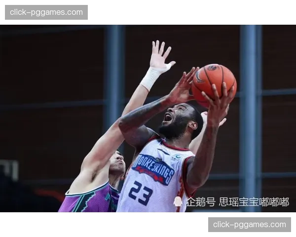 黄荣奇长期缺阵影响，同曦后场轮换持续调整